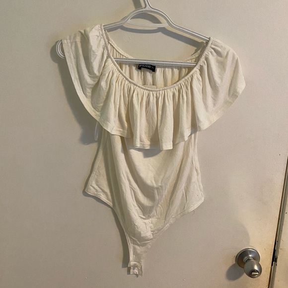 Mendocino, white, off-the-shoulders, body suit, L - Picture 1 of 5